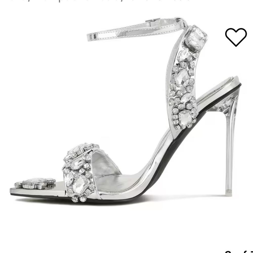 Jewelled heels NWT in box - Picture 10 of 14